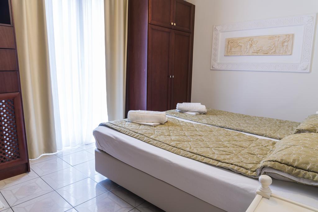 Hotel Zografos Paralía Esterno foto